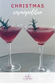 Christmas Cosmopolitan It S Not Complicated Recipes Complicated Recipe Holiday Drinks Alcohol Christmas Drinks