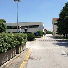 Baxi si avvale di una rete di centri di assistenza tecnica autorizzati in grado di rispondere a qualsiasi richiesta. Baxi S P A Factory In Bassano Del Grappa