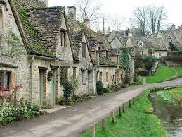 Cotswold Village Cottage In The Woods Cotswold Villages Cotswolds