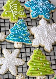 Sorta Fancy Decorated Sugar Cookies Kick And Dinner Recipe Xmas Cookies Christmas Cookies Decorated Christmas Sugar Cookies