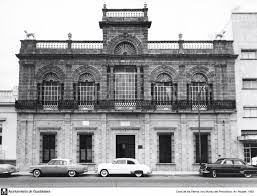 La Casa De Los Perros Ano 1953 Guadalajara Casa Del Perro Historia De Mexico
