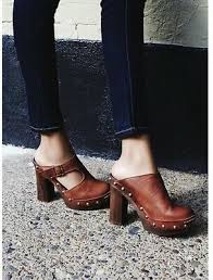 Free People Wonders Clogs Wooden Heel Mule Sz 38 7 Brown Leather Studded Chunky Leather Clog Heels Leather Clogs Heels