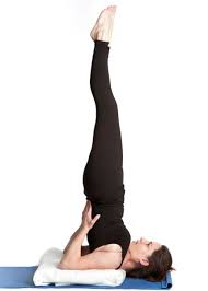 Salamba Sarvangasana Shoulder Stand Pose How To Do And Its Benefits Advanced Yoga Yoga Positions Yoga Therapy
