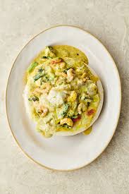 Jamie Oliver S Easy Prawn Curry Recipe From 7 Ways You Magazine Curry Recipes Prawn Curry Curry Recipes Easy