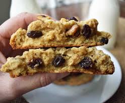 Levain Bakery Oatmeal Raisin Cookies The Original Levain Bakery Copycat Oatmeal Raisin Levain Bakery Cookie Recipes Oatmeal Raisin Best Oatmeal Raisin Cookies