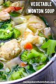 Vegetable Wonton Soup In 2021 Vegetarian Wonton Wonton Soup Vegetarian Soup Recipes
