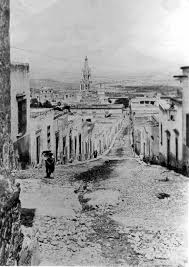 Es Calle Correo Antes Calle De Los Correos Esquina Con La Calle Antiguo Camino Real Ahora Calle Salida Real San Miguel De Allende San Miguel Historia De Mexico