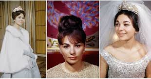 This crown was made by van clef and arpels using jewels from the iranian (persian) crown jewels. 17 Beautiful Portraits Of A Young Farah Pahlavi The Last Empress Of Iran From 1967 1979 Vintage Everyday