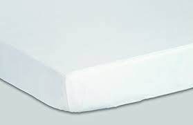 Priva Heavy Duty Vinyl Mattress Protector White Http Bit Ly 2hndaq0 Usa Mattress Mattress Protector Dust Mites