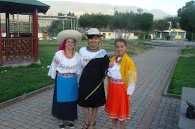 Trajes Tipicos De Ecuador Asamblea Internacional Quito Ecuador 2015 Folk Dresses Fashion Academic Dress