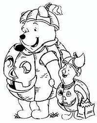 Winnie The Pooh E I Suoi Amici Vestiti Per La Festa Di Halloween Pagine Da Colorare Disney Festa Di Halloween Halloween