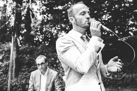 Einige liebeslieder sind jedoch völlig ungeeignet. Hochzeitslieder Die Schonsten Lieder Zur Trauung