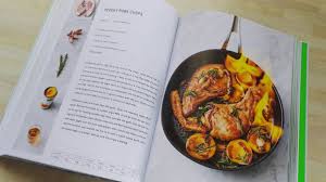 Peachy Pork Chops Jamie Oliver S 5 Ingredients Yummy Chicken Recipes Jamie Oliver Recipes Pork Recipes