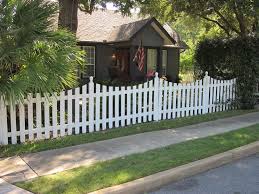 White Picket Fences At Houses 003 Jpg 1024 768 Backyard Fences White Picket Fence Backyard