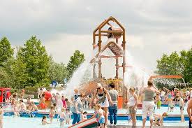 Plaswijckpark from mapcarta, the free map. Zwembad Picture Of Theme Park Plaswijckpark Rotterdam Tripadvisor