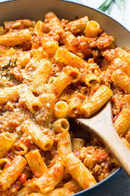 Cozy And Easy Chicken Ragu Pasta That Is Ready To Be Served In Just 30 Minutes You Ll Love The Ground Chicken Recipes Easy Ground Chicken Recipes Chicken Ragu
