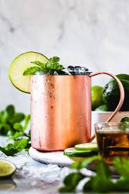 A Twist On A The Classic Moscow Mule This Kentucky Mule Is Made With Bourbon Ginger Beer And Lime It Is A Perfect A Mule Recipe Ginger Cocktails Mule Drink