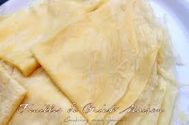 Brique,camembert,tomate,brique de crème fraîche semi épaisse,moutarde à l'ancienne,mâche,roquette,huile de noix,vinaigre,poivre,sel. Feuille De Brick Maison Inratable