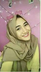 Seses Rapunzel K Seses Kalau Pake Kerudung Cantik Atau Jelek Facebook