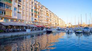 Toulon is a medium size city (15th town of france) between marseille and nice. Is Toulon Worth Visiting France Travel Blog