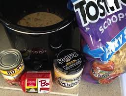 White Queso Sausage Dip 1 Jar Queso Blanco Dip 1 Can Rotel Undrained Half Tube Zesty Sausage Browned Heat Toget Sausage Dip Diner Recipes Meat Dishes