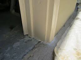 When Faced With Rotten Wood Ends And You Don T Need To Replace The Whole Piece Of Wood Epoxy Wood Filler Is A Very In 2020 Wood Wood Filler Wood Repair