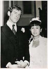 Последние твиты от aung san suu kyi (@aungsaansuukyi). Who Was Aung San Suu Kyi S Late Husband Michael Aris