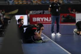 شهد الشوط الأول من مباراة مصر والدنمارك فى ثاني لقاءات الفراعنة بالدور الرئيسى بكأس العالم رقم 26 للرجال، ضمن منافسات المجموعة الثانية المقامة فى الدنمارك. Itpygmljclyybm