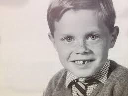 The comedian, eddie izzard, who has described himself as a straight transvestite, took a seat this week. The Early Years Eddie Izzard