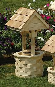 Pin By Stephanie Smith On Wishing Well Plans Diy Wishing Wells Outdoor Wood Projects Wishing Well
