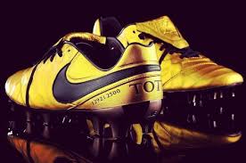 Polubienia 105 Komentarze 2 R Gol Football R Gol Football Na Instagramie Francescototti Nikefootball Football Boots Soccer Boots Soccer Shoes