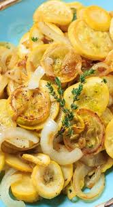 Summer Squash And Onions Spicy Southern Kitchen Recipe Yellow Squash Recipes Summer Squash Recipes Squash Recipes