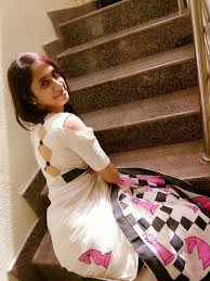 Pin By Puja Kosik On Blouses Fashion Blouse Design Trendy Blouse Designs Blouse Designs