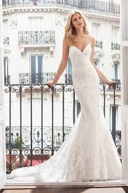 Zauberhafte, bedeutsame dinge, die du nirgendwo sonst finden kannst. Fit And Flare Brautkleider Figurbetont Luxurioses Aufwendig Oder Schlicht