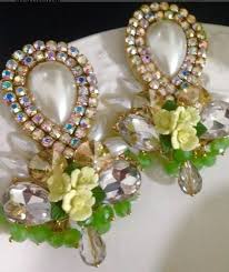 Aretes Hechos A Mano Aretes A Presion Aretes Grandes Moda 695 00 En Mercado Libre Aretes Aretes De Cristal Bisuteria Aretes