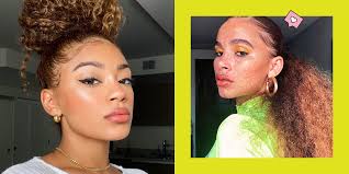 This super simple style is easiest to style on wet, freshly washed hair. 25 Long Curly Hairstyles For 2021 Easy Curly Hair Tutorials