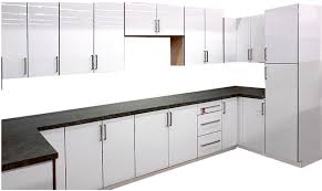 white kitchen cabinets builders