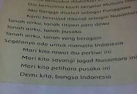 Puisi Gunung 2 Bait Kumpulan Puisi Terbaik