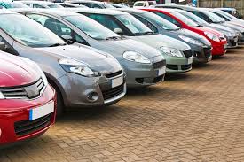 Escolher O Carro Novo Com Base No Consumo De Combustivel Pode Fazer Toda A Diferenca Para Quem Quer Chegar Feirao De Carros Carros Novos Como Comprar Um Carro