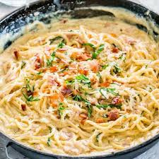 Creamy Carbonara Hug Foods Creamy Pasta Recipes Carbonara Recipe Creamy Recipes