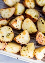 Easy Oven Roasted Red Potatoes I Heart Naptime Recipe Roasted Red Potatoes Red Potatoes Oven Roasted Red Potatoes