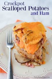 Slow Cooker Crock Pot Scalloped Potatoes And Ham Recipe Great Side Dish That Uses Ho In 2020 Scalloped Potatoes And Ham Scalloped Potatoes Scalloped Potatoes Crockpot