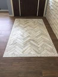 Resultado De Imagem Para Wood Flooring With Tile Inlays Patterned Floor Tiles Tile Floor Living Room Inlay Flooring