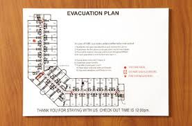 8 Things You Need To Do In Your Hotel Room Evacuation Plan Emergency Evacuation Plan Hotels Room