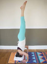 How To Do A Headstand Without A Wall Pumps Iron