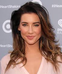 Jacqueline Macinnes Wood Long Straight Dark Brunette And Brunette Two Tone Hairstyle Jacqueline Macinnes Wood Hairstyle Casual Hairstyles
