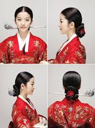 Traditional Korean Hairstyle For Bride And Married Women Korean Traditional Dress Korean Traditional Korean Hairstyle
