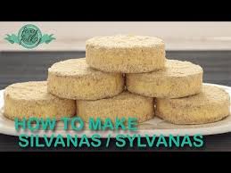 Sylvanas Silvanas Is A Cookie Sandwich Made Of Cashew Meringue Filled With Buttercream And Dusted With Biscui Sylvanas Recipe Silvanas Recipe Filipino Desserts