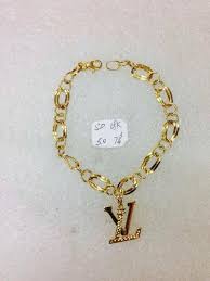 Saudi Gold Bracelet 18k 5 0grams Diameter 7 3 4 Price Php13 500 00 Follow Me On Instagram Mhaydkc16 Like My Page On Face Gold Chanel Gold Jewelry Jewelry