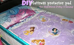 Nighttime Potty Training Diy Mattress Protector Pad Cover To Keep Sheets And Child Dry Tutorial Diy Mattress Pad Diy Mattress Mattress Pad Cover